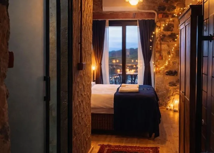 Fintoz Butika New Hotell