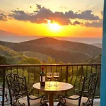 Hotel Fintoz Butika New Karaburun (Izmir)