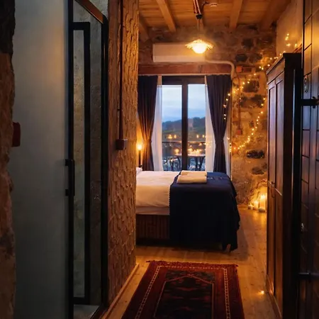 Fintoz Butika New Hotel