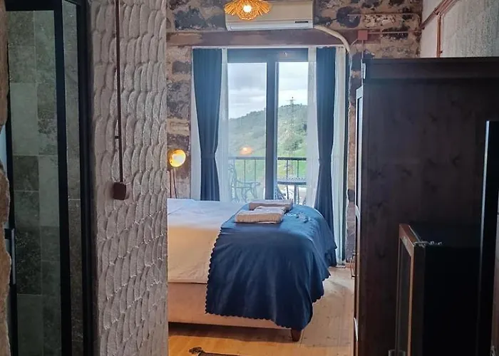 Fintoz Butika New 酒店 *